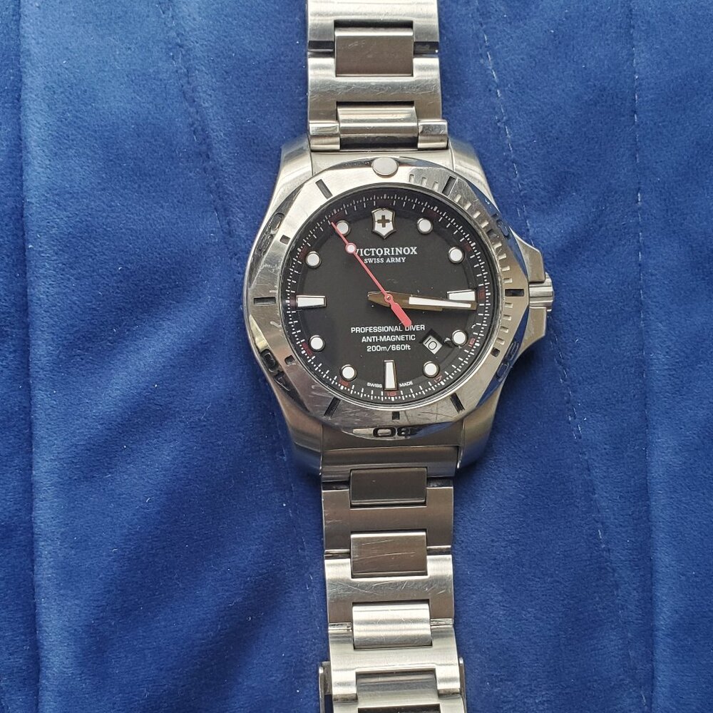 Men's watch